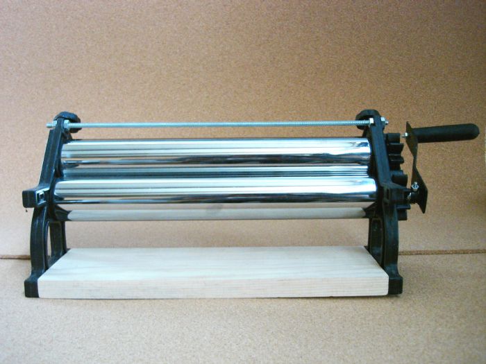 LAMINADORA PARA PASTA FRANCESA/FLEXIBLE